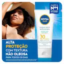 Protetor Solar Facial Nivea Sun Toque Seco Antissinais FPS 30 com 40ml