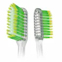 Escova de Dente Colgate Slim Soft Advanced Ultra Macia com 2 unidades