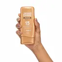 Protetor Solar Corporal Cenoura & Bronze com Cor FPS 15 com 110ml