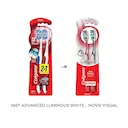 Escova de Dente Colgate 360º Luminous White Advanced Macia com 2 unidades