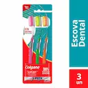 Escova de Dente Colgate Slim Soft Advanced Ultra Macia com 3 unidades
