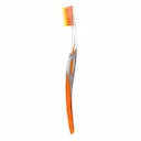 Escova de Dente Colgate Slim Soft Advanced Ultra Macia com 3 unidades