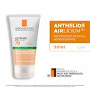 Protetor Solar Facial com Cor La Roche-Posay Anthelios Airlicium Antioleosidade Pele Clara FPS 70 40g