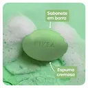 Sabonete em Barra Nivea Água de Coco e Óleos Essenciais 85g