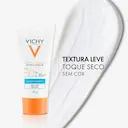 Protetor Solar Facial Vichy Capital Soleil Hydra-Matte FPS50 com 30g