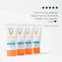 Protetor Solar Facial Vichy Capital Soleil Hydra-Matte FPS50 com 30g