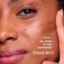 Protetor Solar Facial Capital Soleil UV-Glow FPS60 Pele Média a Negra com 40g