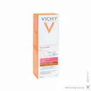 Protetor Solar Facial Capital Soleil UV-Glow FPS60 Pele Média a Negra com 40g