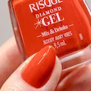 Esmalte Cremoso Risqué Diamond Gel Bloody Mary Vibes com 9,5ml