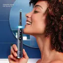 Escova de Dente Elétrica Oral B iO9 com Cabo Recarregável 1 Kit