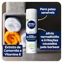Espuma de Barbear Nivea Men Sensitive com 200ml