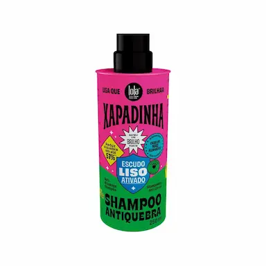 LOLA COSMETICS XAPADINHA ESCUDO LISO ATIVADO SHAMPOO 250ML