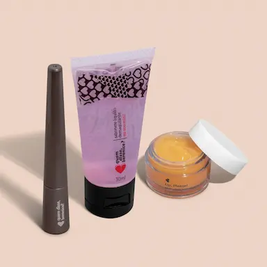 QUEM DISSE, BERENICE? KIT BALM HIDRATANTE 8G + MINI SABONETE DEMAQUILANTE 30ML + DELINEADOR DE OLHOS PRETOLINO 2,5ML