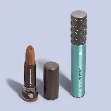 COMBO MAKE BáSICA: BATOM HIDRATANTE CARAMELINDO + MáSCARA DE CíLIOS ESCâNDALO ALONGAMENTO