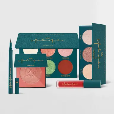 KIT BATOM LíQUIDO VERMELHO + PALETAS + CANETA DELINEADORA + BLUSH MARíLIA MENDONçA BY OCéANE (5 PRODUTOS)