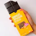 Chocolate 70% Cacau Choconutz Banana e Amendoim com 100g